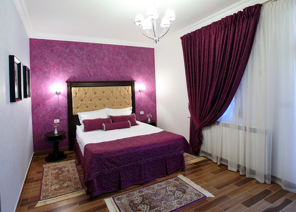 Hotel Galany Radauti Room photo